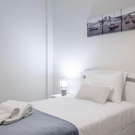Belas Artes Apartment By Lovelystay Porto Exterior photo